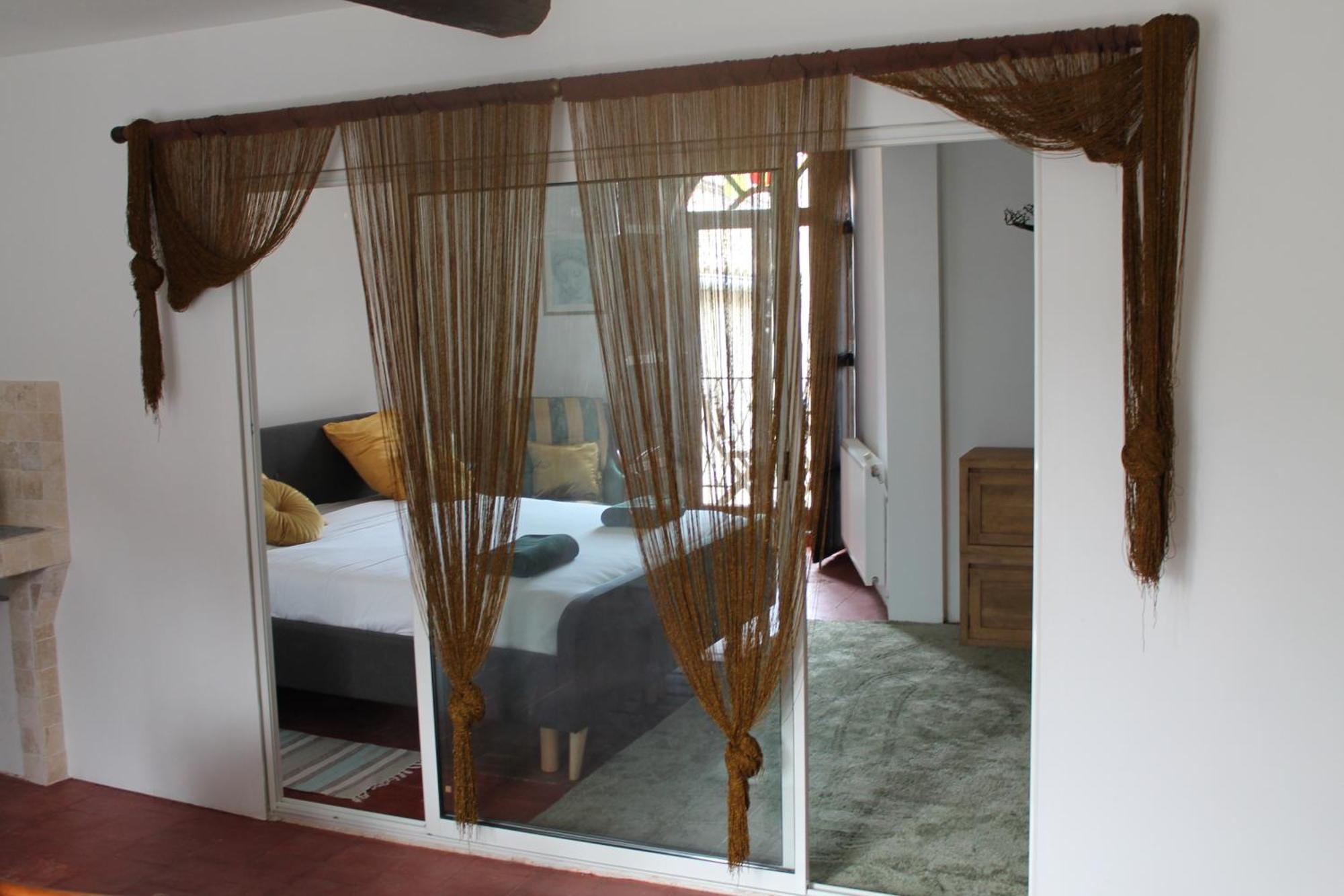 Les 2 Droles D'Oiseaux Bed & Breakfast Luc-sur-Orbieu Eksteriør bilde