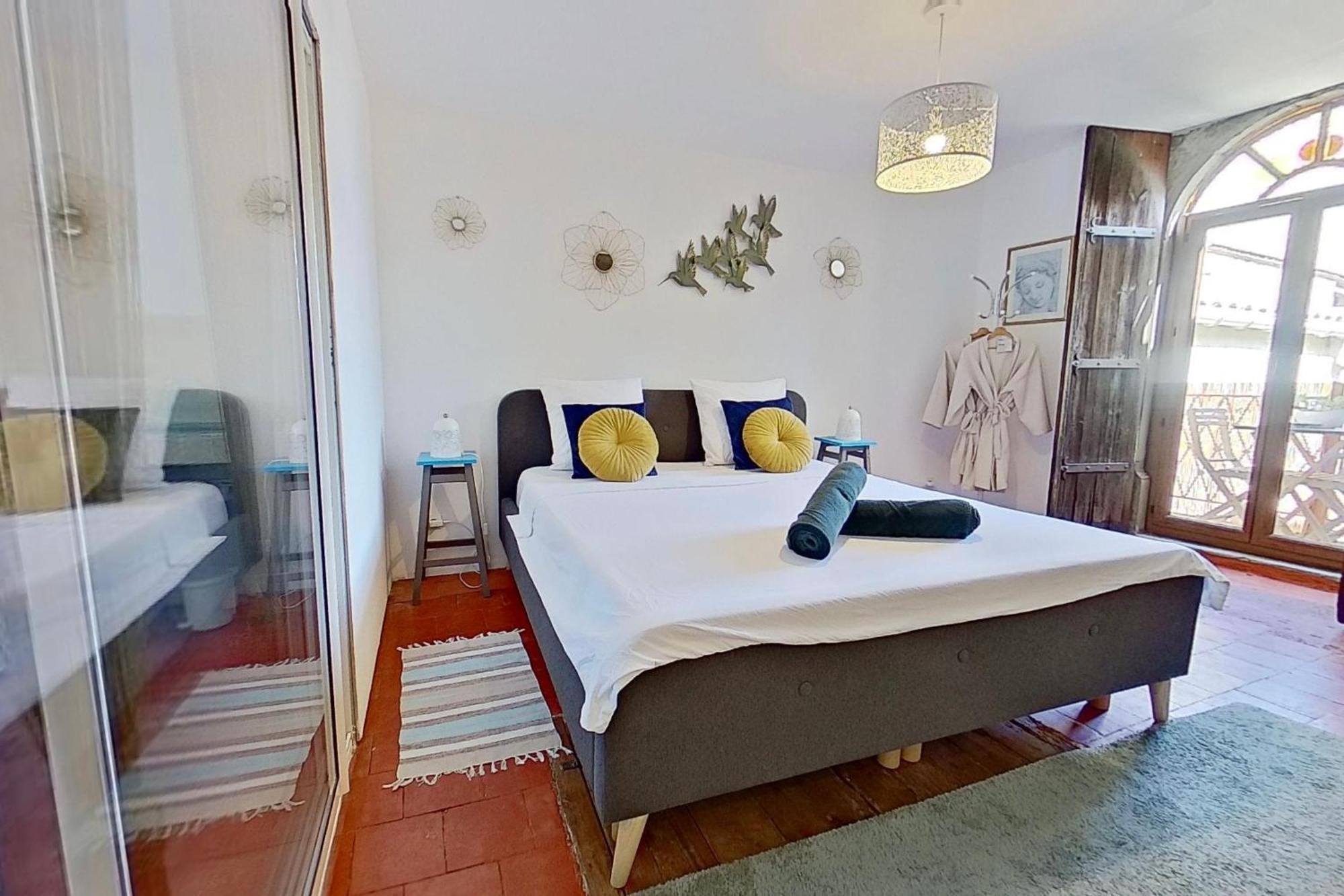 Les 2 Droles D'Oiseaux Bed & Breakfast Luc-sur-Orbieu Eksteriør bilde