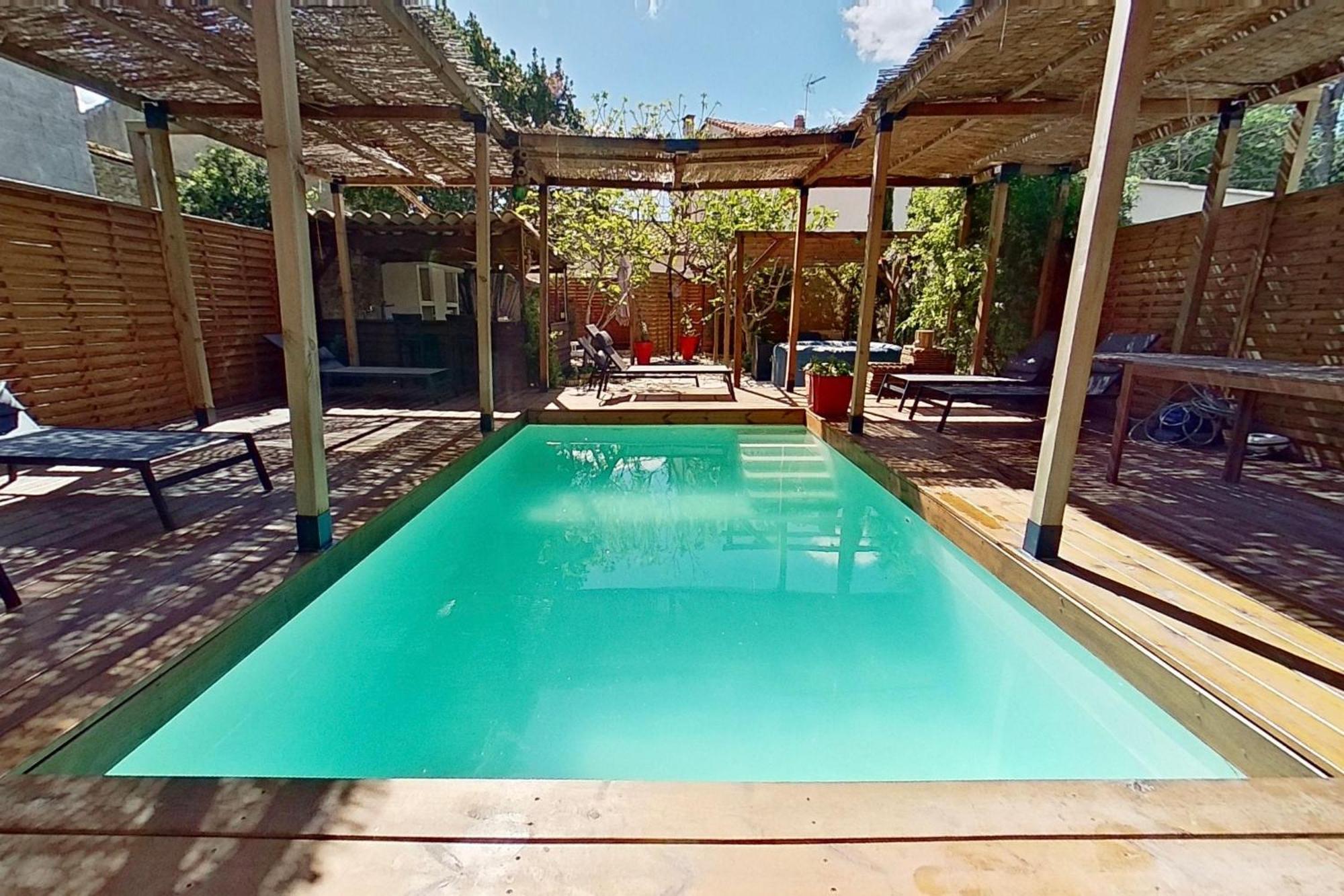 Les 2 Droles D'Oiseaux Bed & Breakfast Luc-sur-Orbieu Eksteriør bilde