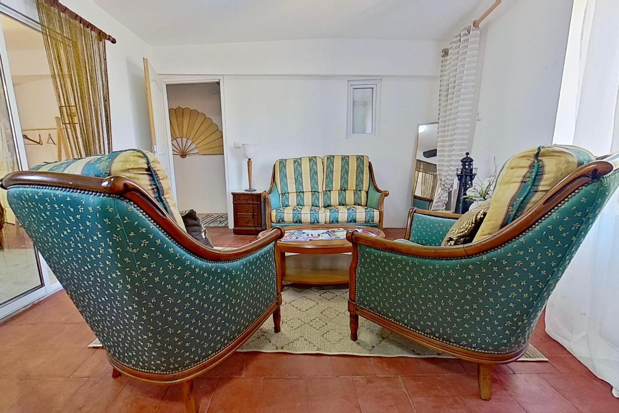 Les 2 Droles D'Oiseaux Bed & Breakfast Luc-sur-Orbieu Eksteriør bilde