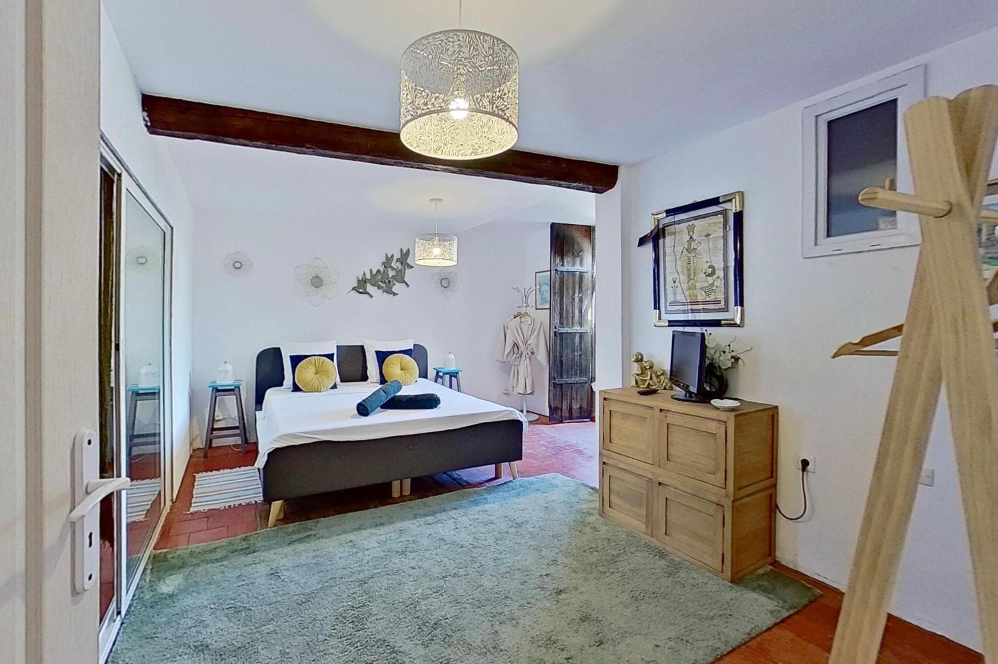 Les 2 Droles D'Oiseaux Bed & Breakfast Luc-sur-Orbieu Eksteriør bilde