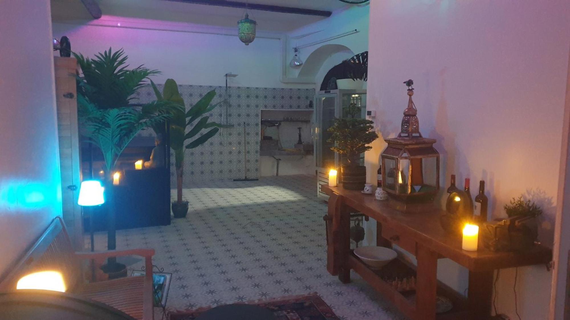 Les 2 Droles D'Oiseaux Bed & Breakfast Luc-sur-Orbieu Eksteriør bilde